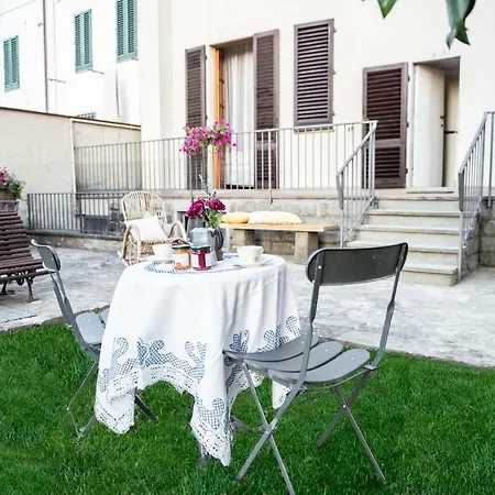Villino De' Pucci Lastra a Signa